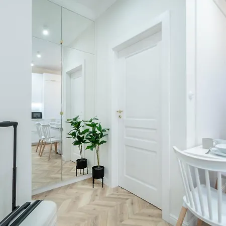 Old Town Gwarna Διαμέρισμα *